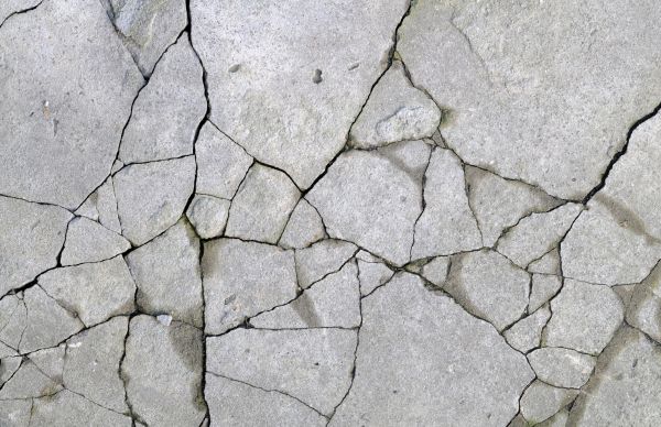 Cost of Concrete Crack Repair in Eden Prairie