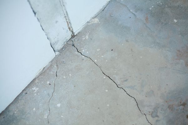 Cost of Garage Crack Repair in Eden Prairie
