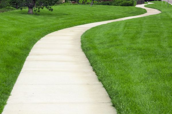 Cost of Cracked Sidewalk Repair in Eden Prairie
