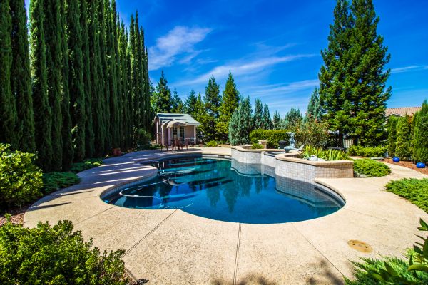 Cost of Pool Pavement Repair in Eden Prairie